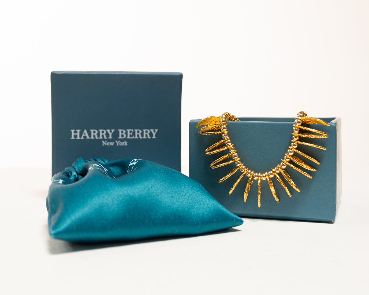 SUTRA BRACELET GOLD