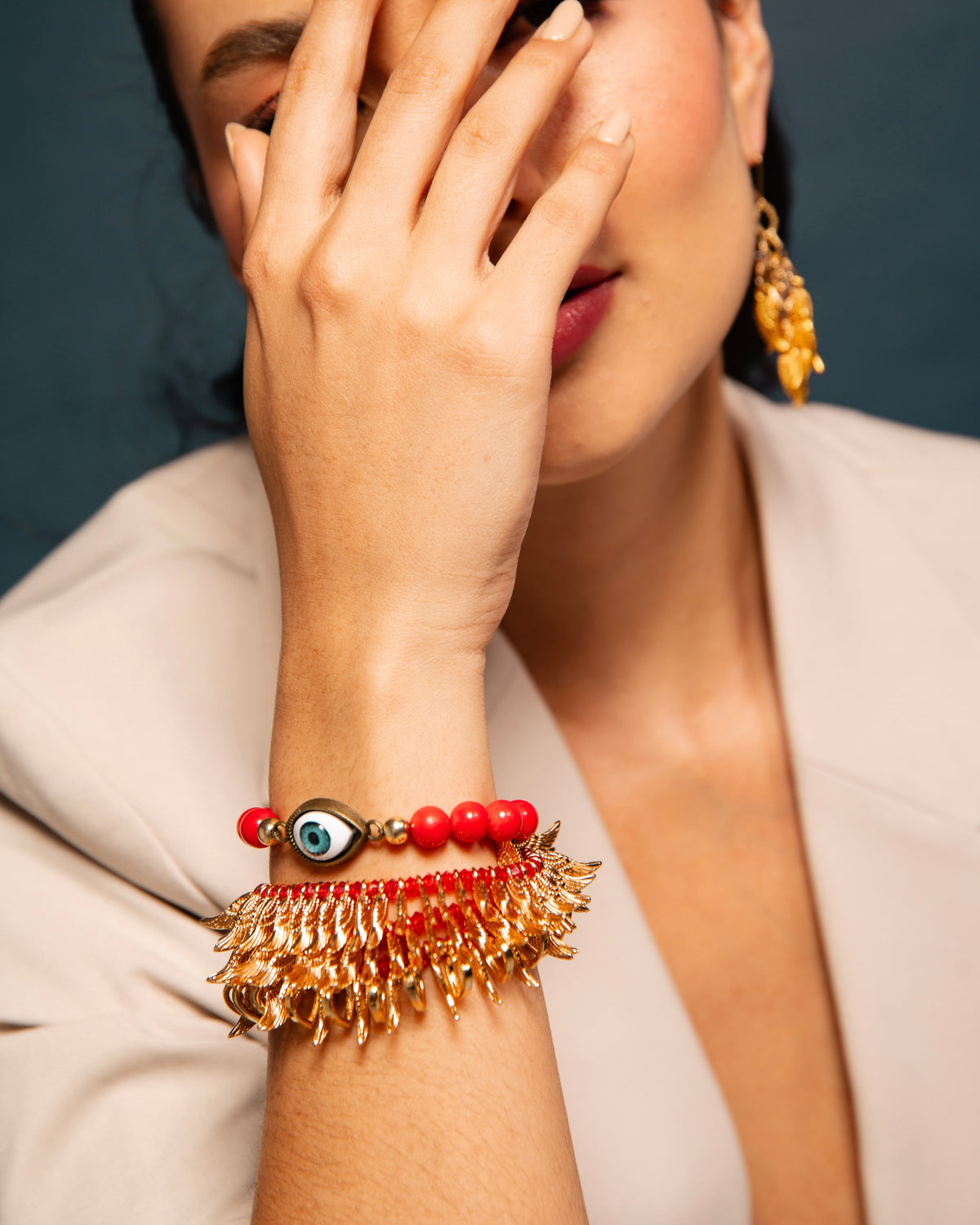NORTHERN CARDINAL BRACELET RED CORAL